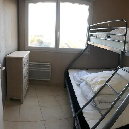 Cap Eden 4 Personnes